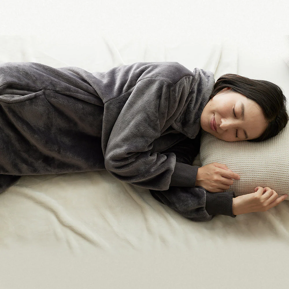 軽くてふわふわ 首元まであたたかい着る毛布 ハイネック3WAY ブラウン - Image 26