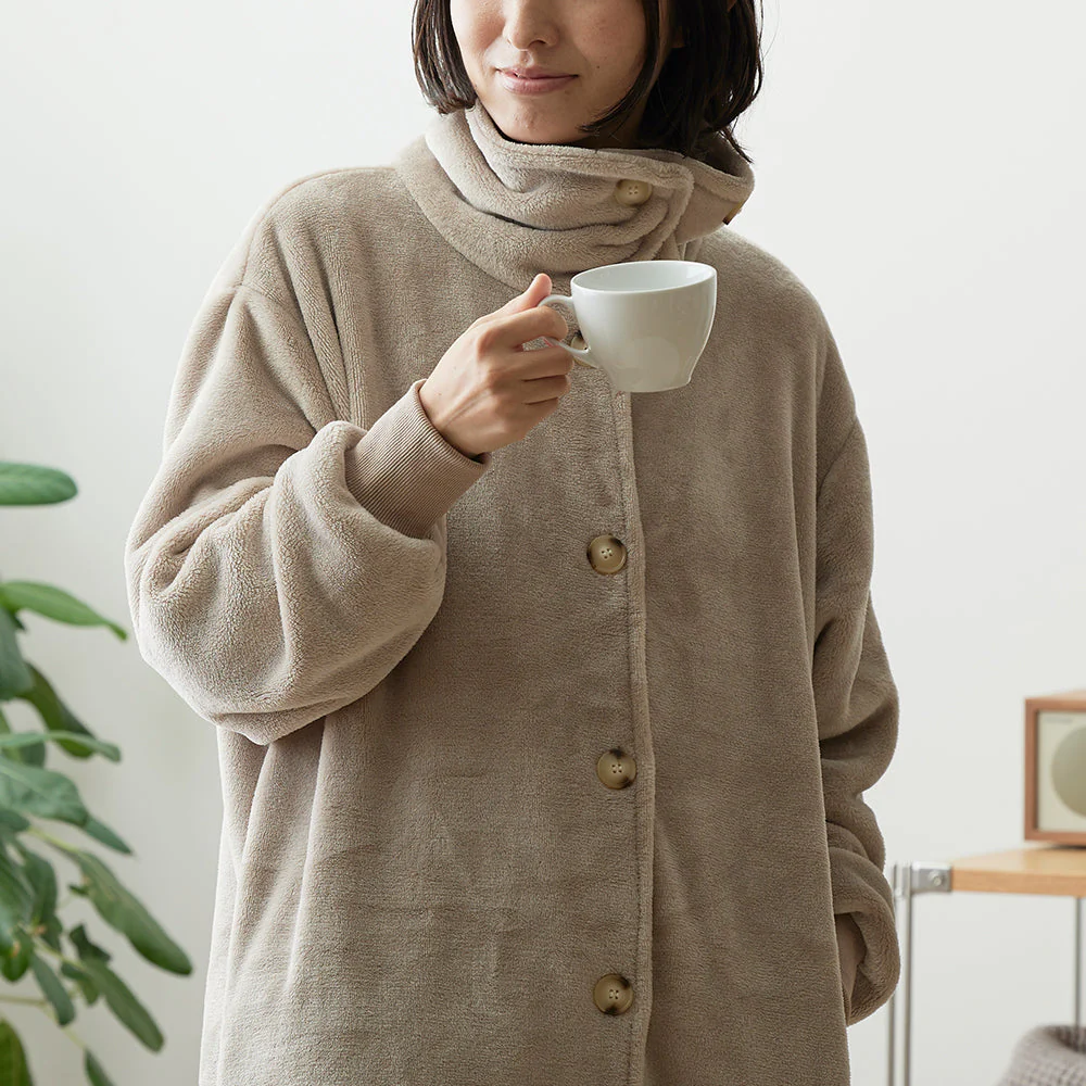軽くてふわふわ 首元まであたたかい着る毛布 ハイネック3WAY ブラウン - Image 27