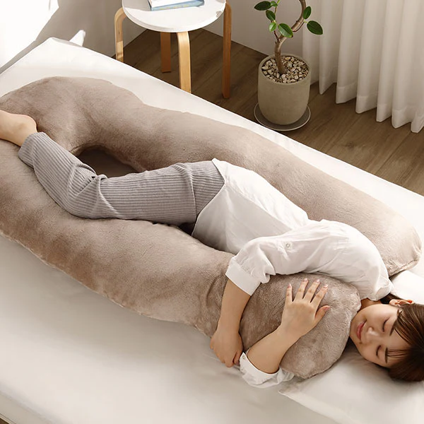 もちもち抱き枕 なめらかフランネル素材 Uタイプ ベージュ - Image 14